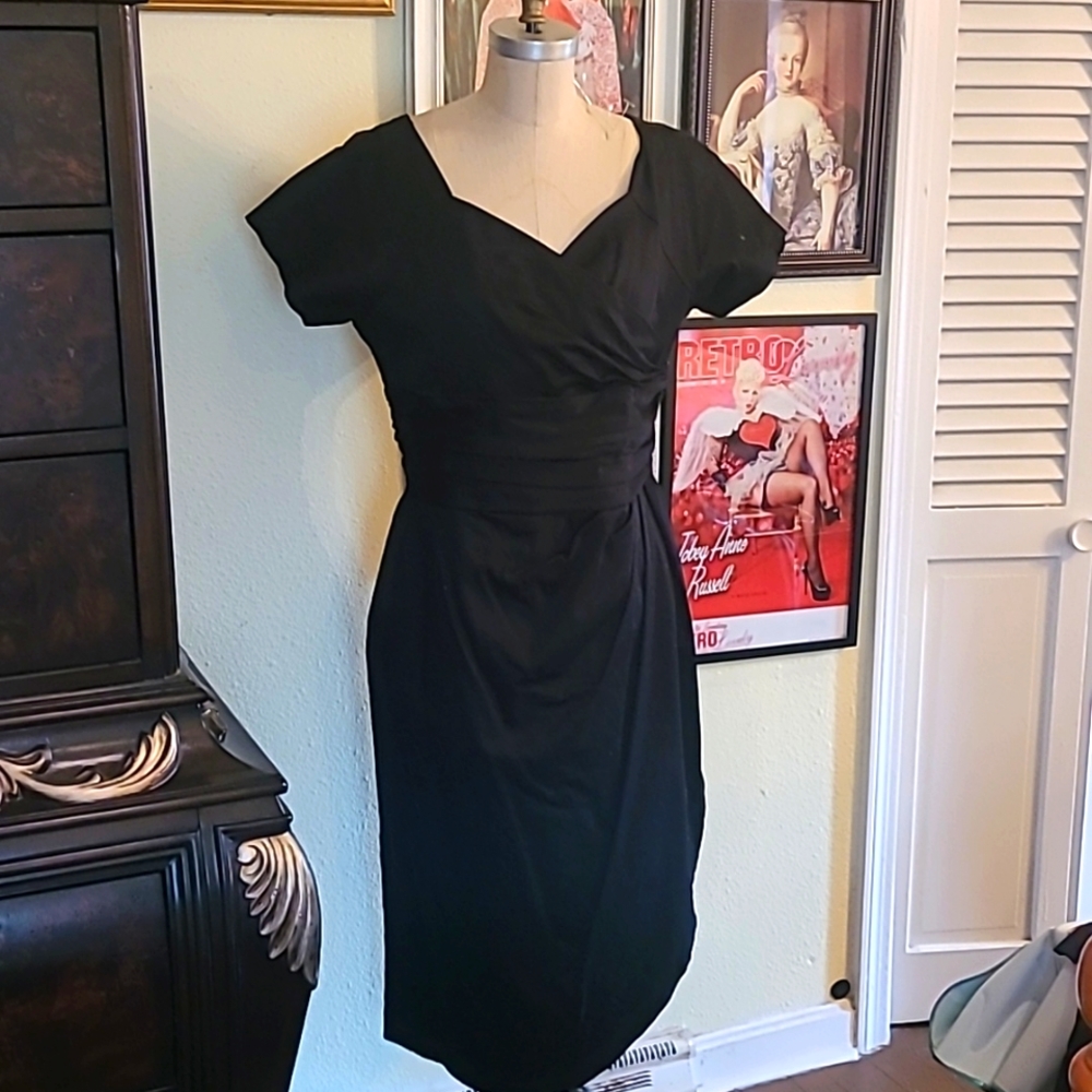 GORGEOUS HOUSE OF FOXY DRESS FROM ENGLAND.